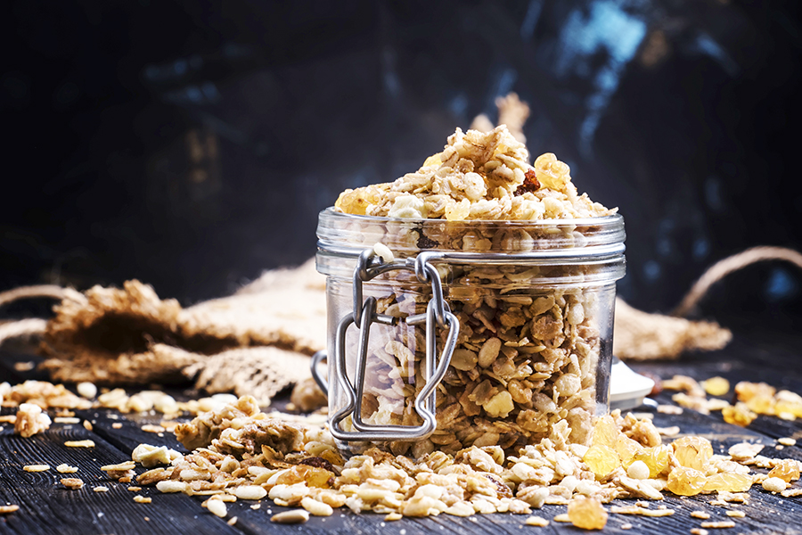 Whole grain granola Good in Every Grain