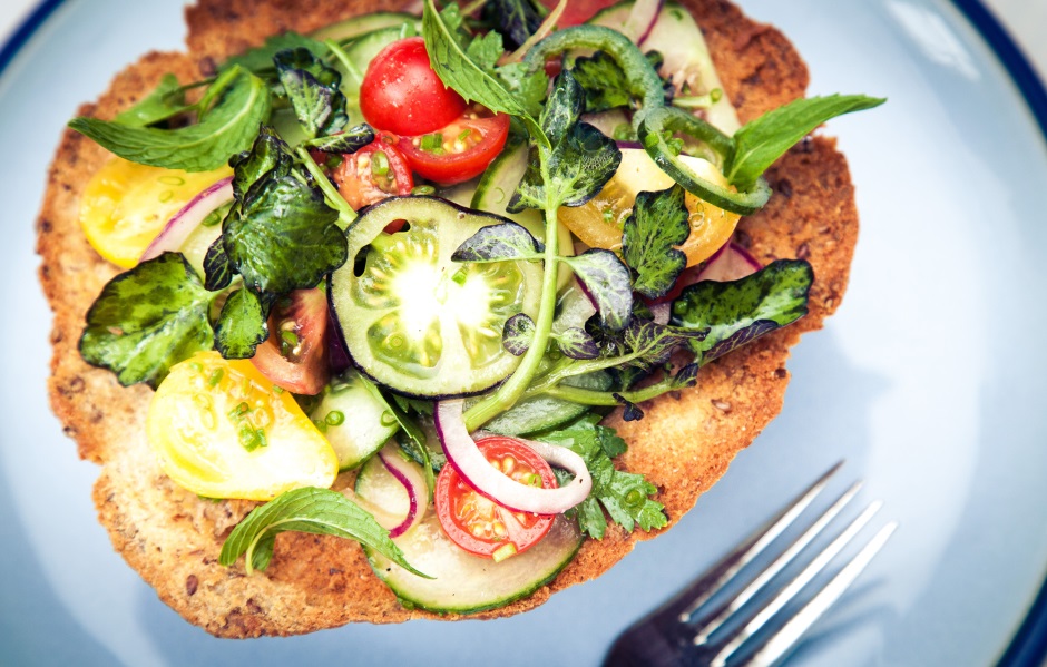 Whole wheat fattoush salad