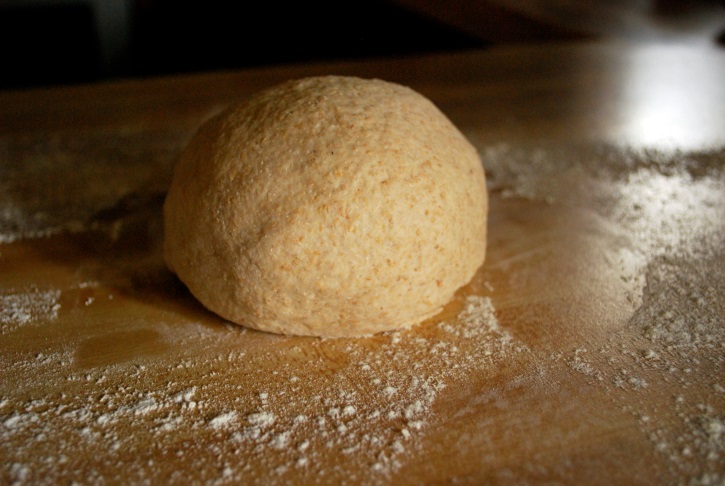 Whole wheat pizza dough