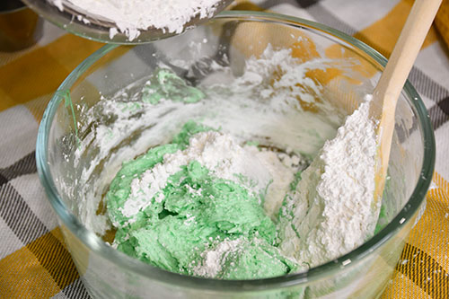 Adding more corn starch to corn based slime recipe